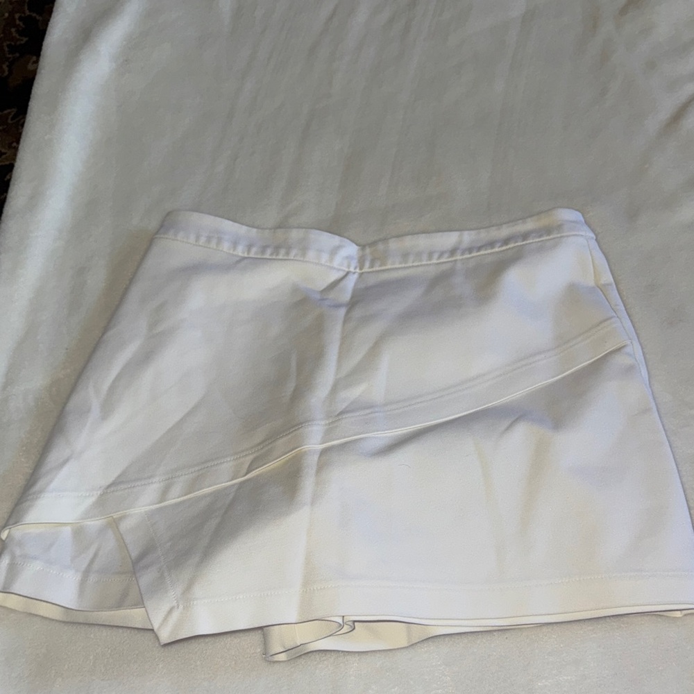 Gianni Bini Cream Skorts